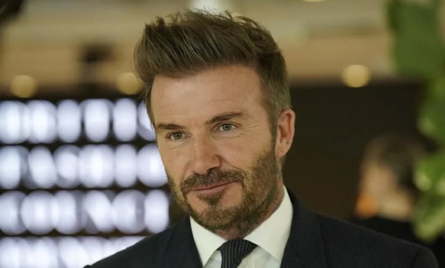 Demanda David Beckham a Mark Wahlberg por presunto fraude