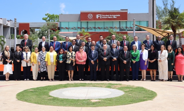 Rector y directores de la UAT evalúan avances y logros académicos