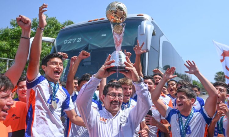 “Este triunfo no es solo de la UAT, sino de todo Tamaulipas”: Rector