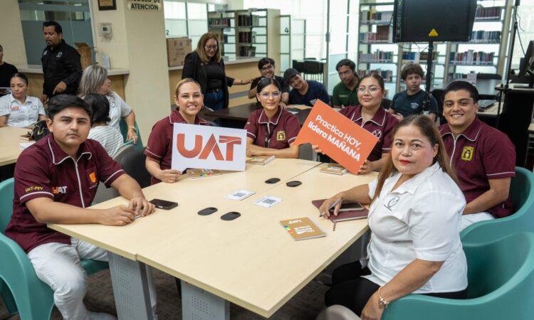 Egresados y estudiantes de la UAT comparten experiencias de la práctica profesional