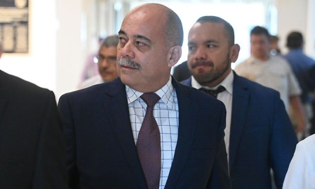 Van por ex empleados de Cabeza de Vaca
