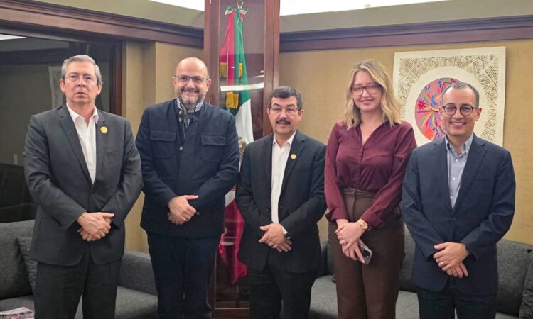 Gestiona rector acuerdos para fortalecer crecimiento de la UAT