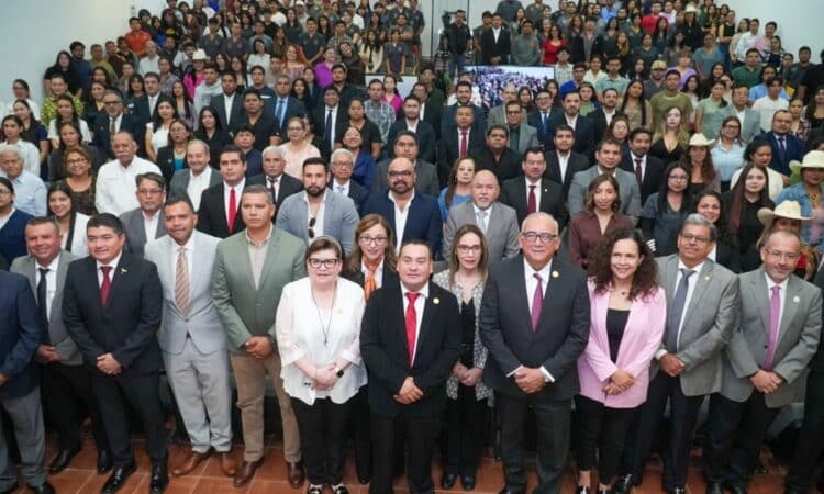 Inauguran Congreso de Ciencias Veterinarias en el 69 aniversario de la FMVZ de la UAT